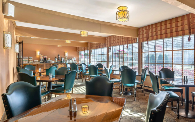 The Inn at Gran View Ogdensburg, an Ascend Collection Hotel