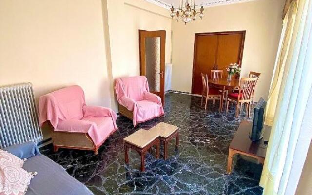 Dimitris apartment