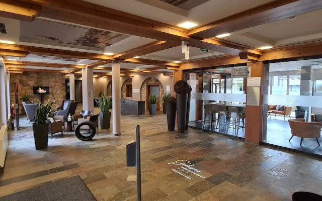 Lindner Hotel Eifeldorf Grüne Hölle Nürburgring