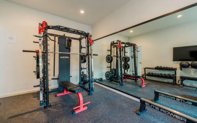 Comfort Inn Puerto Vallarta Golfside & Marina