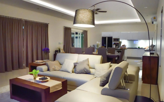 Tulip House Pool Villa Hua Hin