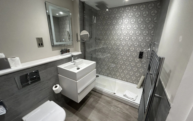 Best Western Premier Dover Marina Hotel & Spa