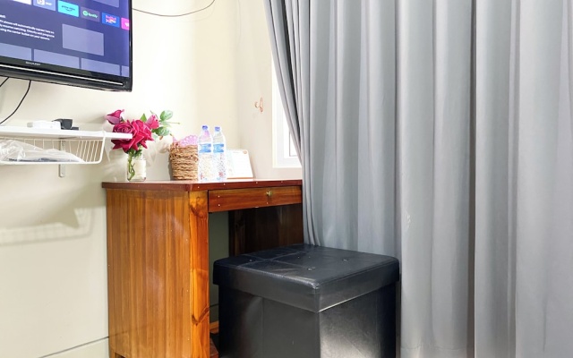 Good and Homey Studio at LRT City Jatibening Apartment – Guest Rooms – Bekasi