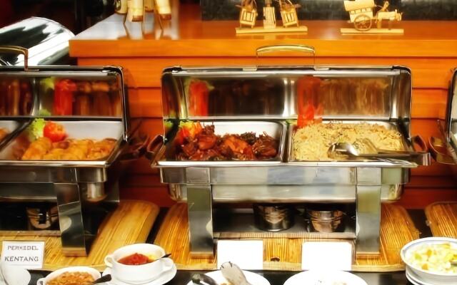 Weta International Hotel Surabaya