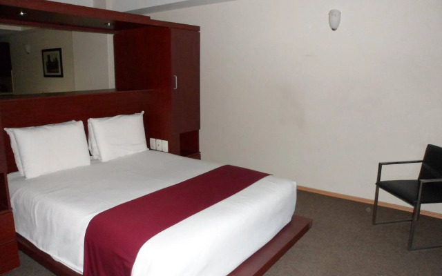 Suites Capri Reforma