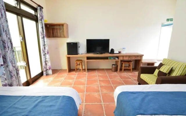 Futian B&B