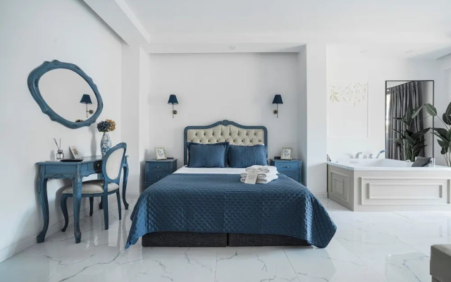 Voger Alaçatı Family