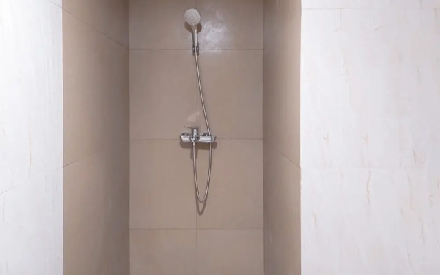 Comfortable And Homey 1Br Tamansari Bintaro Mansion Apartment