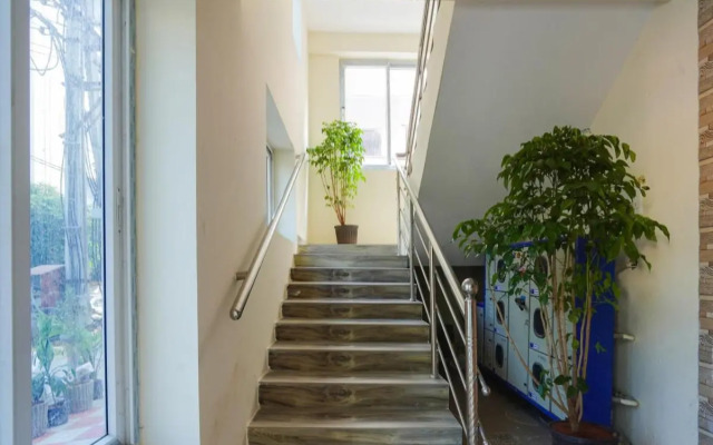 Oyo Flagship 804922 Seera Suites