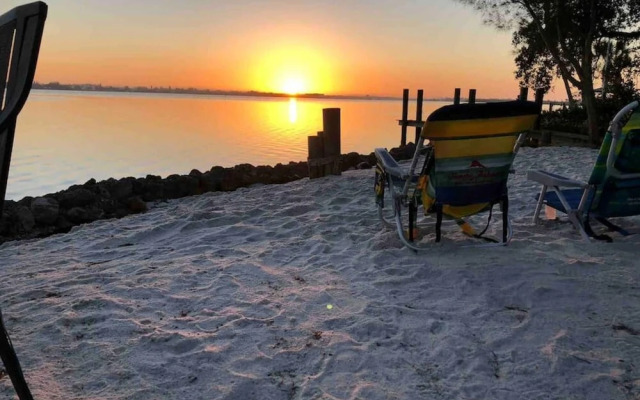 Great Shape After Idalia, Englewood