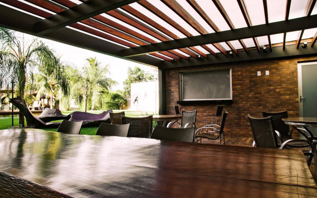 Ucayali Hotel