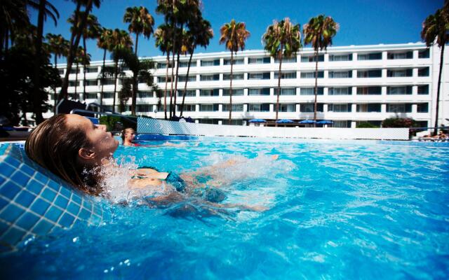 Aparthotel Playa del Sol - Adults Only