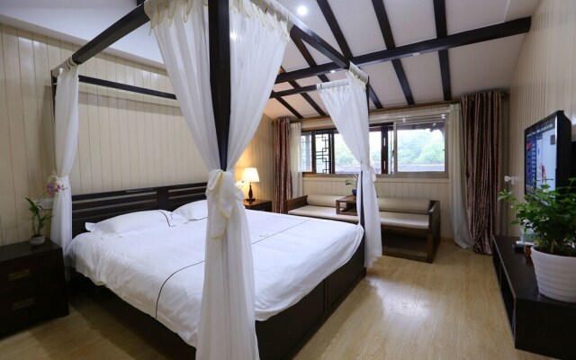 Wuzhen Sijing Courtyard Inn