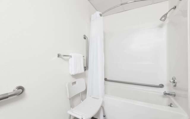 Ramada by Wyndham Groton/Mystic