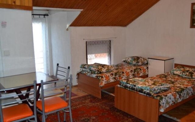 Hostel Valentin
