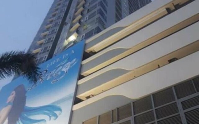 Breeze Residences by Ridged