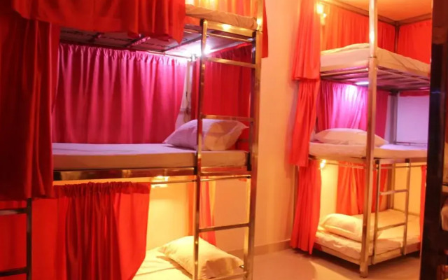 Sunset Backpackers Hostel