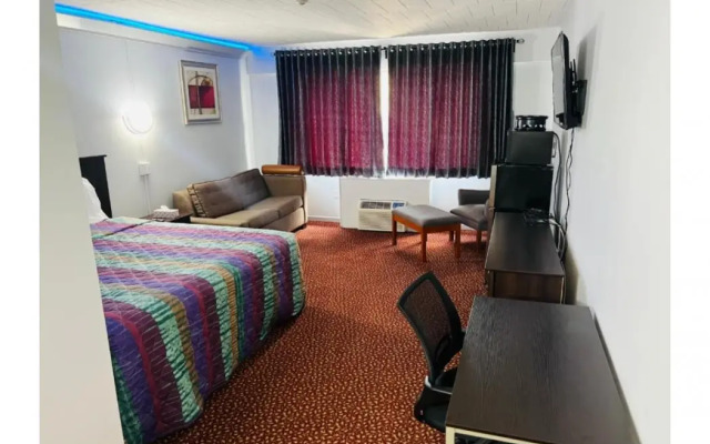 Lively Inn & Suites