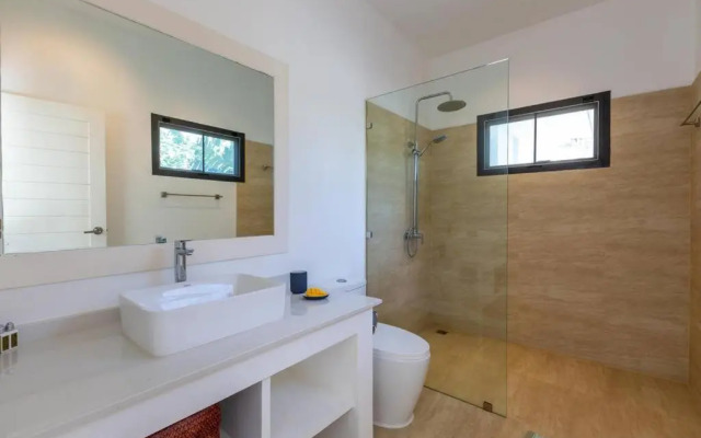 Lady Blue Villa 3 Bedrooms 500M From The Beach