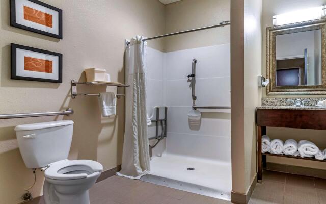 Comfort Suites Biloxi - Ocean Springs