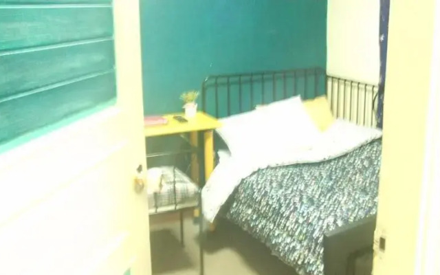 K-dol Guesthouse Female Only