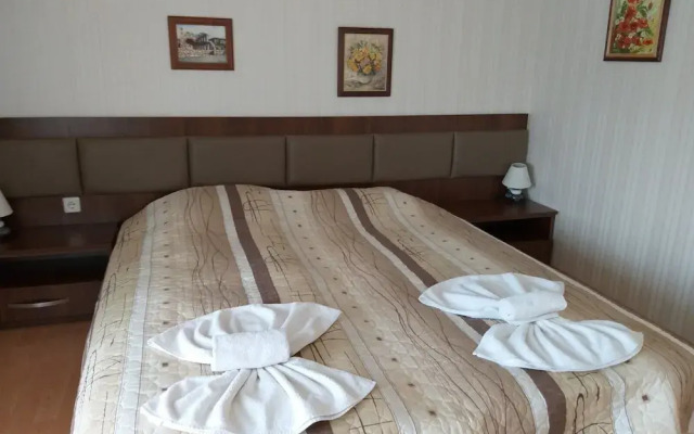 Perla Apartments