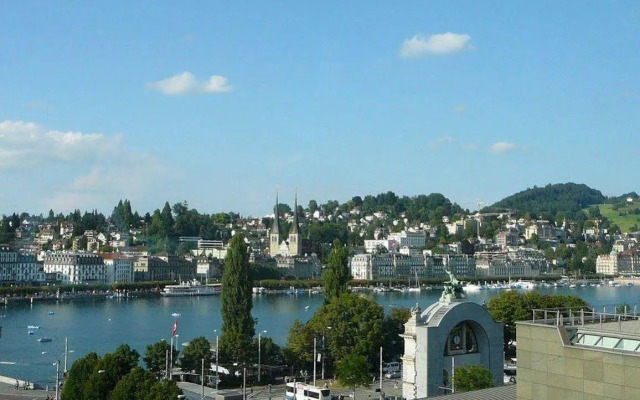 Hotel Monopol