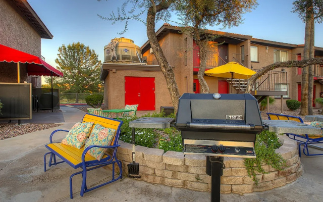 Park Suites at 239 - FREE GOLF