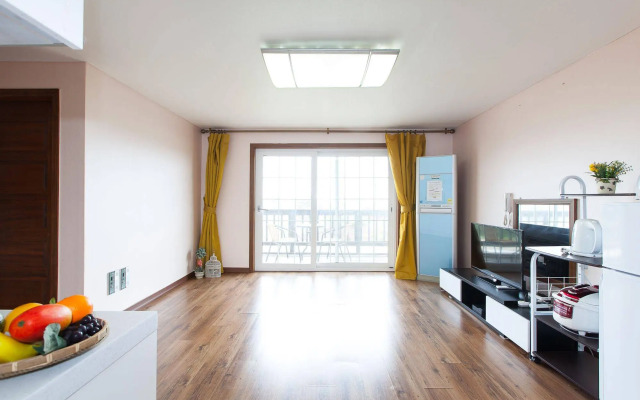 Rothem House
