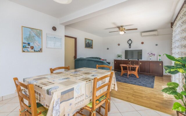 Amazing Home in Krk With Wifi and 2 Bedrooms