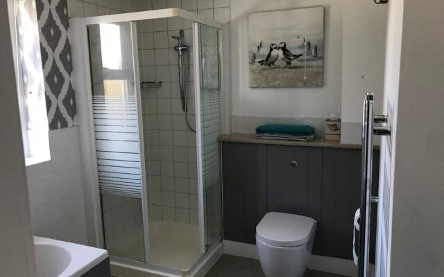 Holywell House B & B
