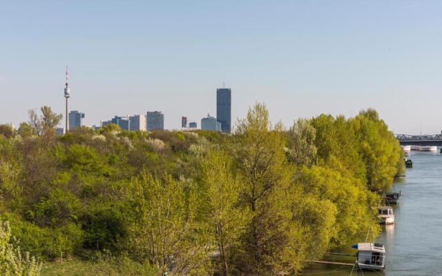 Spittelau Chillout Lounge by welcome2vienna