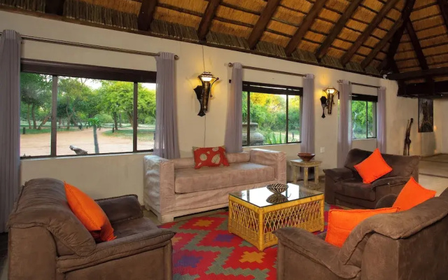 Kubu Bush Lodge