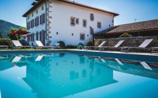 Keyweek Authentic - 6 Chambres-Piscine