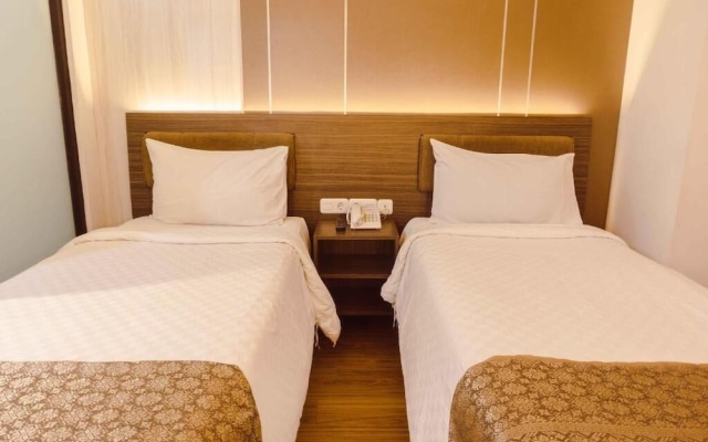 Fahira Hotel Bukittinggi Syariah – Guest Rooms – Bukittinggi