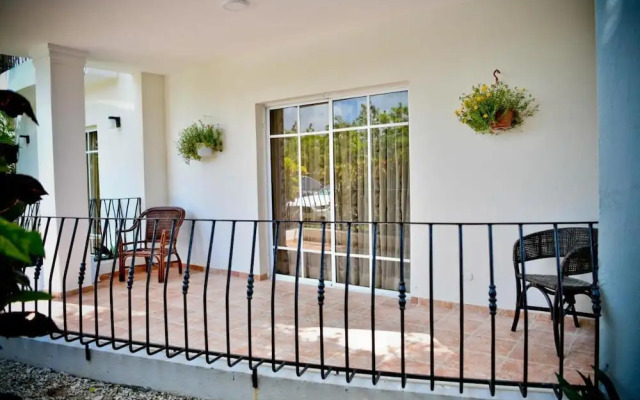 Punta Cana - Apartment - Sleeps 4 - Pool - Hot Tub