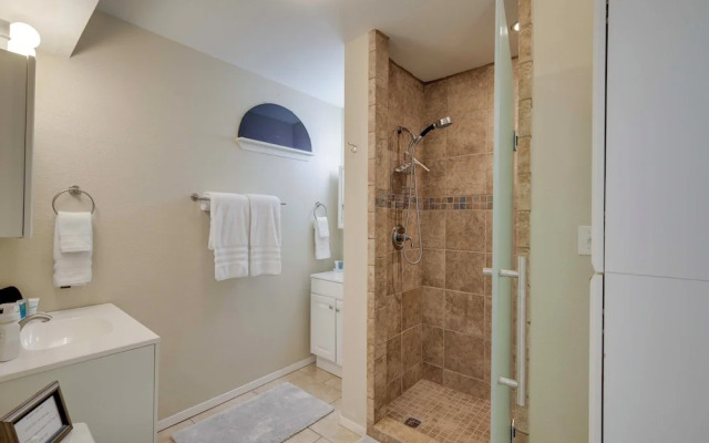 Waterfront Home on Private Lake Granbury Cove