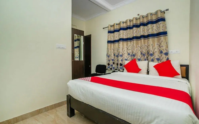 OYO 28119 Omkar Global Inn