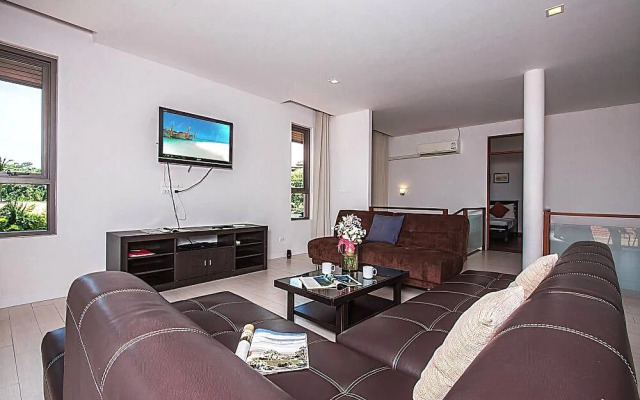 Ban Talay Khaw O12 - 4 Bedrooms