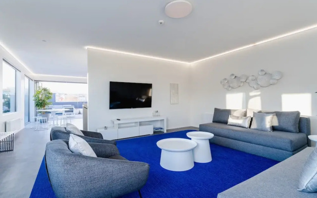 Quarters A1- Luxurious & Spacious
