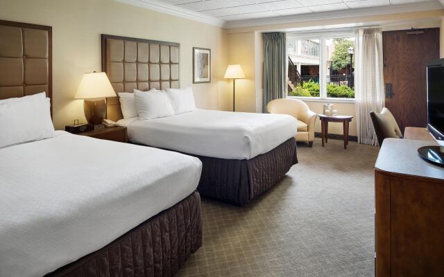Crowne Plaza Louisville Airport Expo Ctr by IHG
