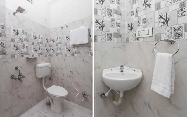Rishabh Residency By OYO Rooms