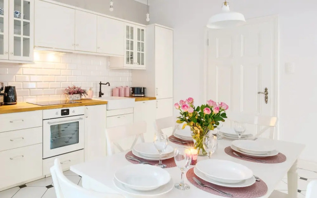 Apartament Nowe Miasto - Park Róż