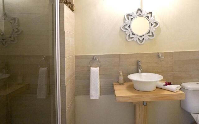 Centurion Guest House and Lodge