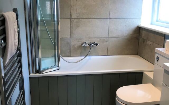 The White Horse Hotel