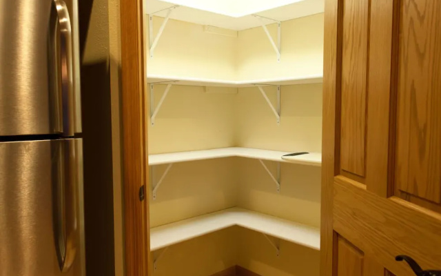 Copperwood #7 - 2 Br Condo