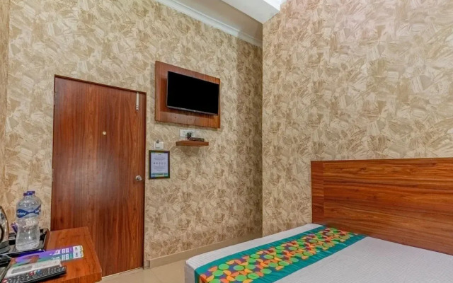 Treebo Una Regency
