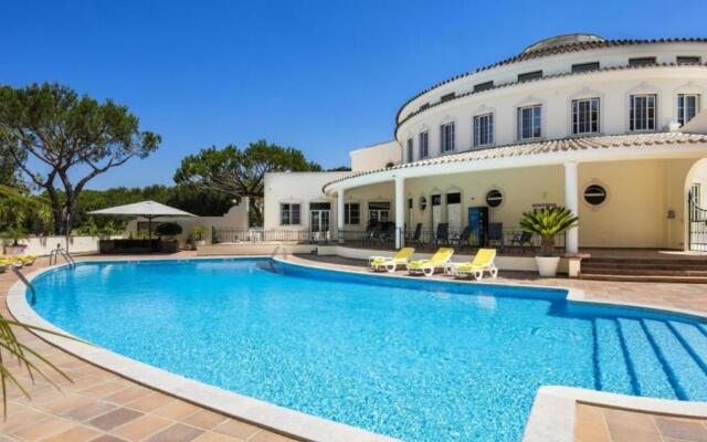 Quinta do Lago 2-bed Apartment - Golf, Pool & Ac