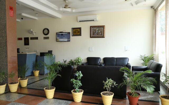 OYO Rooms Sector 42 Chandigarh