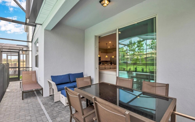 Oakmoss drive Solterra 3